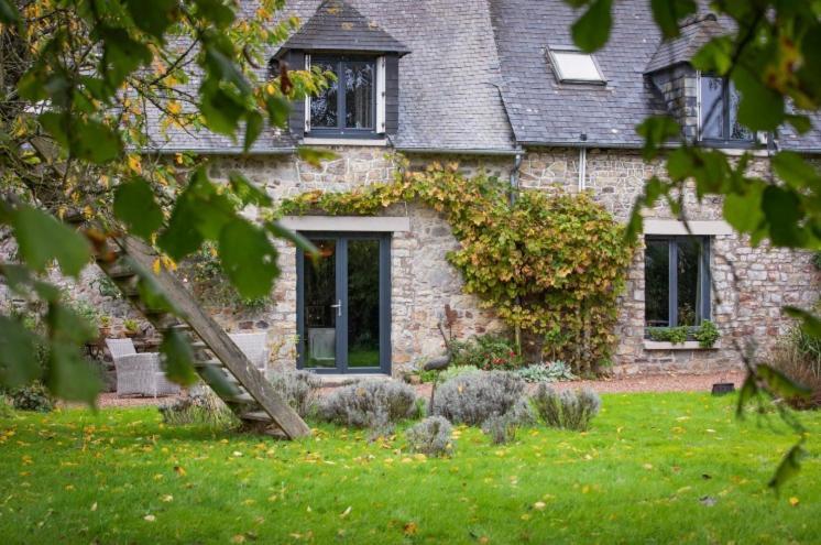 L'Hotie De Broceliande, Au Coeur Des Sites Naturels Et Legendaires Paimpont Eksteriør bilde